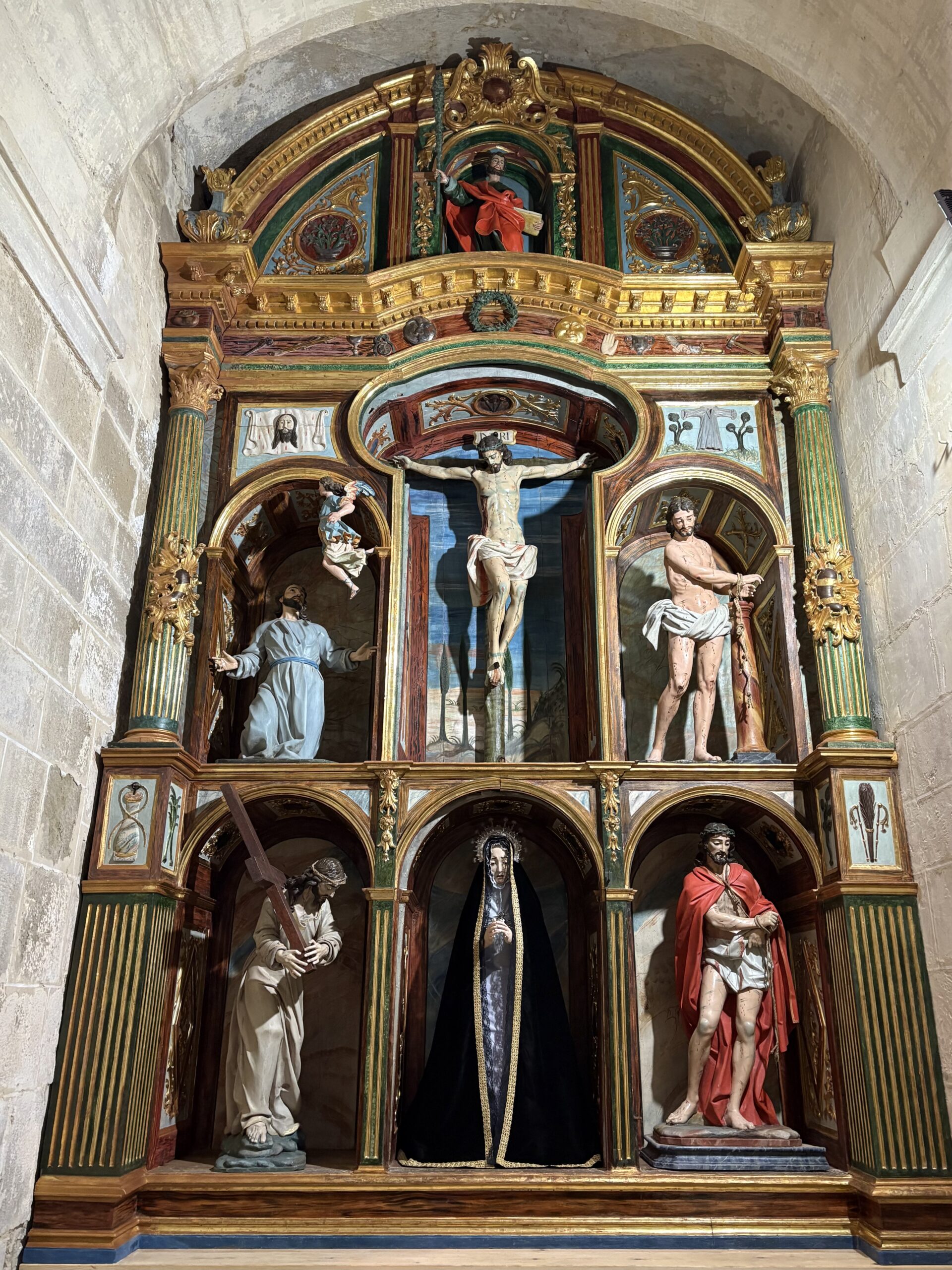Restauración de retablo final en Foncea - Retablo de la Dolorosa